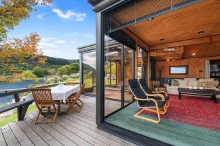 Lakeside Escape - Tikitere Holiday Home - Rotorua - 3