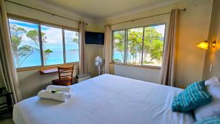Lufra Beachside Hotel - Eaglehawk Neck - 9