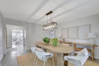 The Palmside Escape Heated Pool, Putt, Relax - 8