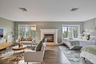 Spacious Smart Home Retreat on 14 Acres of Nature - Monroe - 8