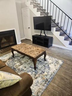 Urban Oasis Retreat in the Southwest! - Huntsville - 4
