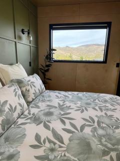 Tiny home with mountain and orchard views - Cromwell - 5