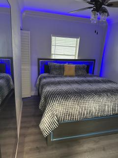 Luxury Entertainment home Hard rock stadium - 1