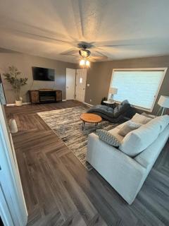 The retreat on 1st Street - Cherokee - 4