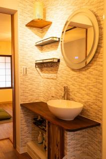 Beautiful old Japanese house, limited to one group per day, private accommodation for up to 8 people, 8 minutes from Nagoya Station, convenient for sightseeing and shopping - Nagoya - 2