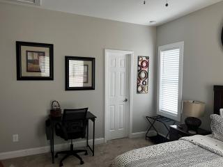 The Bungalow - Charlotte - 3