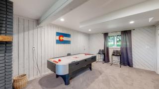 Cozy Four Bedroom Family Retreat with Yard and Air Hockey - Centennial - 0