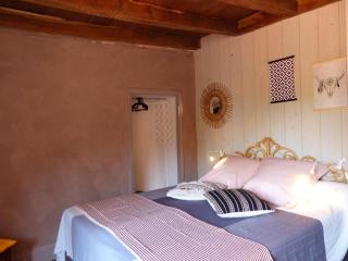 Gîte chaleureux à la ferme près de Vulcania avec jardin et activités enfants - FR-1-489-166 - Vicq - 7
