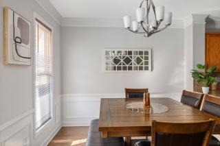 King and Queen Beds with a Gourmet Kitchen - Charlotte - 7