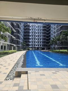 Shore3 tower1 - Manila - 6