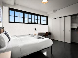 CozySuites NLG w pool bowling alley sauna #25 - Minneapolis - 4