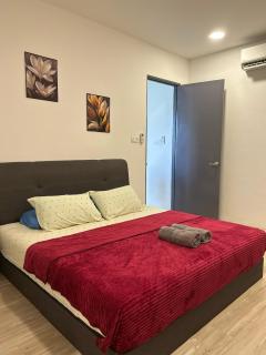 Podium Home 3 for 7pax at AEON Shopping Mall Kuching - Kuching - 2