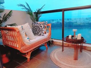 R&F Phrase 2 Full Unblock Sea View Luxury Unit - Johor Bahru - 7