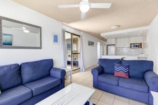 Bellardoo12- Mooloolaba Beach - 1