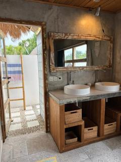 Pink Door Villa Gili Air, private pool & kitchen - Gili Air - 6