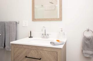 Jennifer's Historic Brick Riverfront Loft Apartment - Providence - 7