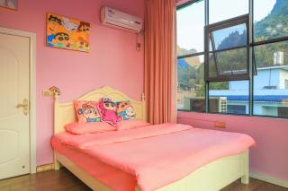 The Cartoon Castle of DOG - Yangshuo - 1
