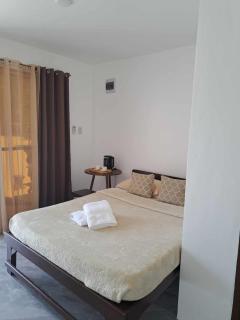 Beach front deluxe room with bathroom - Modern Cabin Shiloh 2 - San Narciso - 6