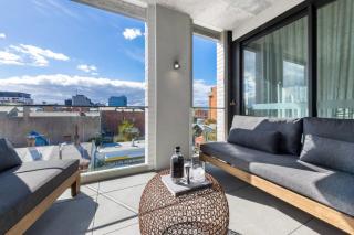 Hemingway Collingwood - Lux Apartment with parking - 9