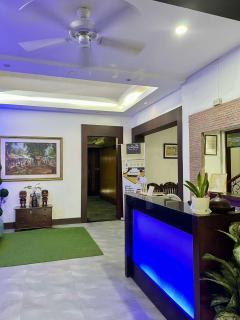 Casa Verde Hotel & Events Center - Imus - 8
