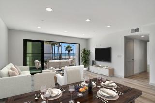 Steps to the Beach - 4