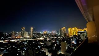 Newly Spacious Studio Unit in Poblacion Makati w Full Stunning City View, WiFi, Sauna, Gym, Swimming Pool and Game Room! - Manila - 3