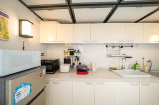 Ling Homestay - Huaihai Middle Road Branch Shanghai - 4