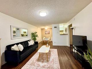 Modern Apartment in Prime La Jolla Location - San Diego - 8