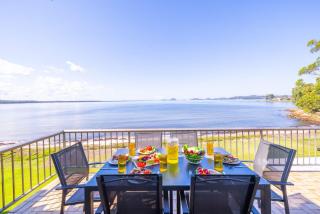 The Pelicans 6, 53 Soldiers Point Rd - stunning waterfront unit - Soldiers Point - 8