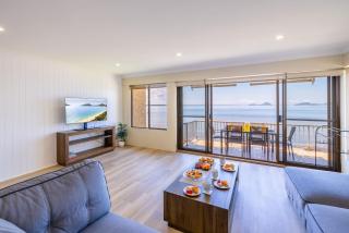 The Pelicans 6, 53 Soldiers Point Rd - stunning waterfront unit - Soldiers Point - 6