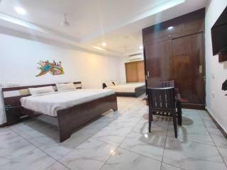 Townhouse Chakripuram Near Khusaiguda Bus Stop - Haiderabad - 8