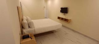 Townhouse Chakripuram Near Khusaiguda Bus Stop - Haiderabad - 3