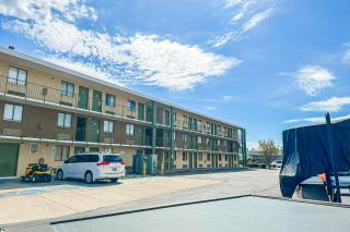 OYO Hotel Mobile, AL I-65 at Airport Blvd - Mobile - 4
