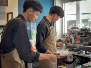 Belivin'98 Sense of Pier Sathorn Residence - 4