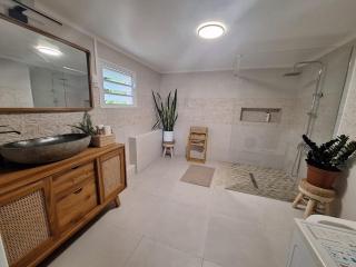 Appartement tout neuf meublé avec jardin - Sainte-Suzanne - 3