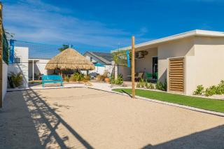 NEW Indulge in Island Bliss at 6BR Casa Soluna by Bocobay - Noord - 5