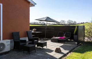 4 Bedroom Awesome Home In Frørup - 3