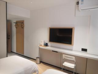 Baolong Homelike Hotel - Zhongshan Branch - 3