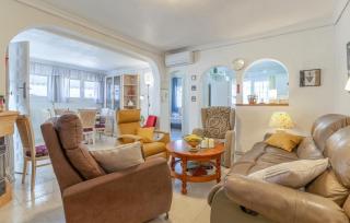2 Bedroom Stunning Home In Torrevieja - Torrevieja - 7