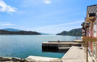 3 Bedroom Nice Home In Os - - 3