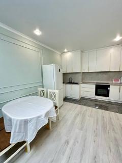 Rams city Apartment with beautiful views ! - Almaty - 9