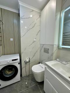 Rams city Apartment with beautiful views ! - Almaty - 5