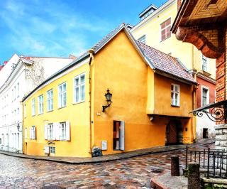 Cozy nest in the old town - Tallinn - 0