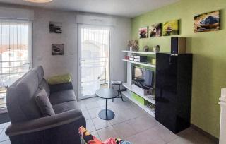 Stunning Apartment In Saint-Gilles-Croix-De- - - 8