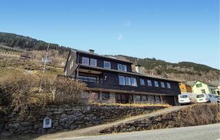 Beautiful Apartment In Grimo With Wifi - Grimo - 0