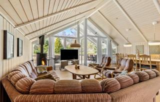 4 Bedroom Awesome Home In Ebeltoft - Ebeltoft - 8