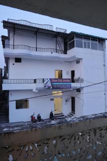 Doon City Suites, Dehradun - Dehradun - 1