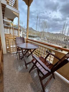 Raku Guest house - Leh - 3