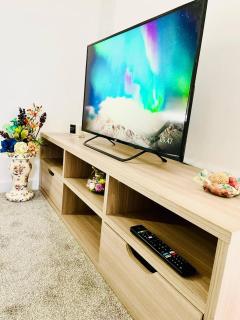 Stylish 3 BDR House with Free Parking Near Hulme - Manchester - 5