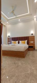 Lime Tree 1BHK Service Apartment Near Fortis Hospital Gurgaon - Gurgaon - 4